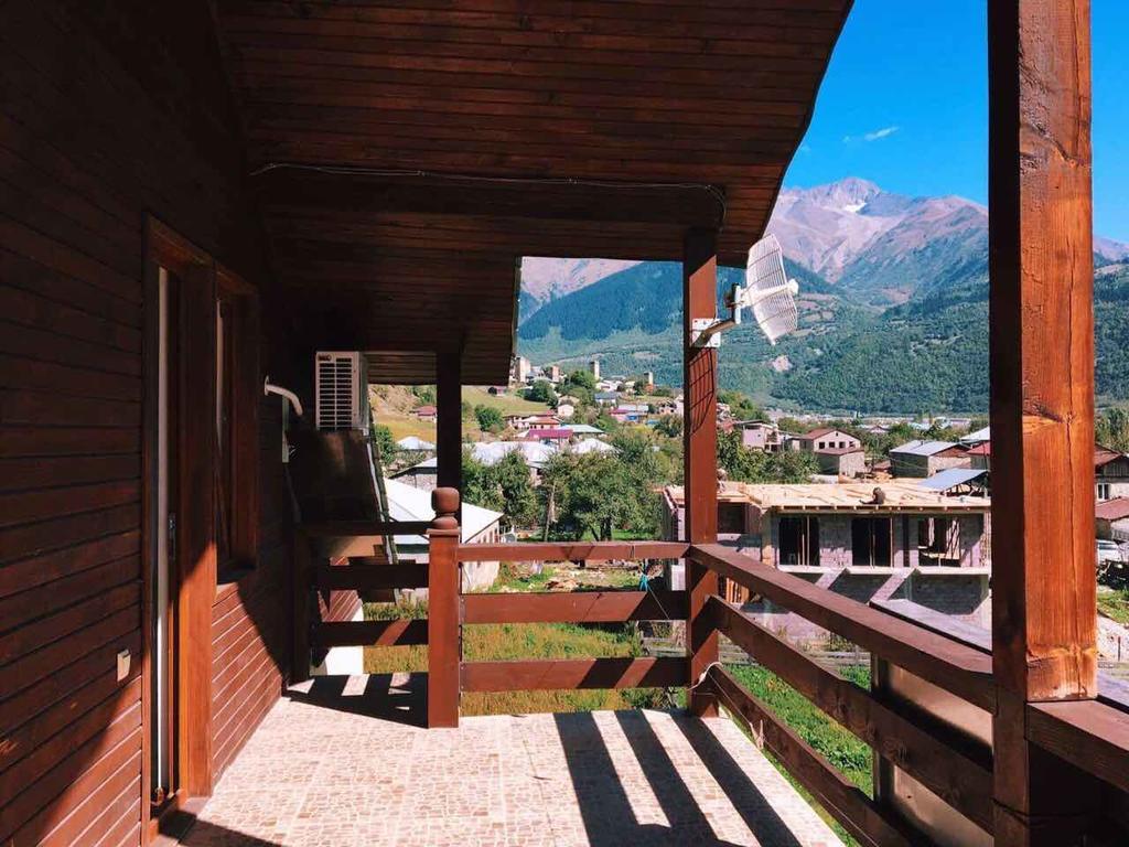 Hotel Lileo Mestia Esterno foto